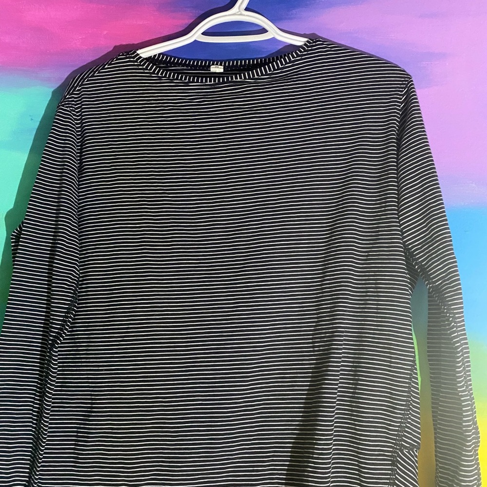 5pcs grunge clothing bundle - Picture 2 of 6